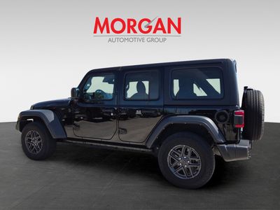 2024 Jeep Wrangler - Photo 5