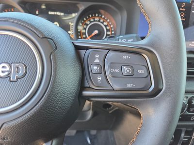 2024 Jeep Wrangler - Photo 28