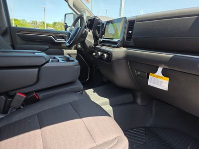 2026 Chevrolet Silverado 2500HD - Photo 9