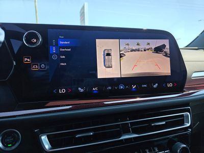 2024 Chevrolet Traverse - Photo 33