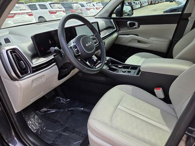 2025 Kia Sorento - Photo 26
