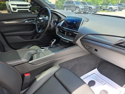 2023 Cadillac CT5 - Photo 9