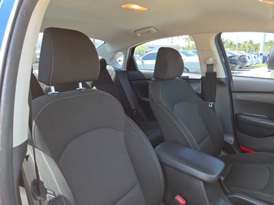 2021 Kia Forte - Photo 11