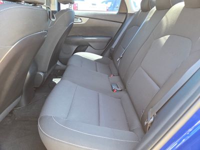 2021 Kia Forte - Photo 17