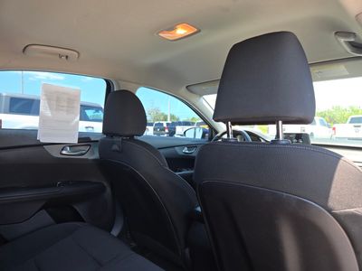 2021 Kia Forte - Photo 12