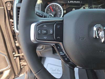 2026 Ram 1500 — photo 18 view