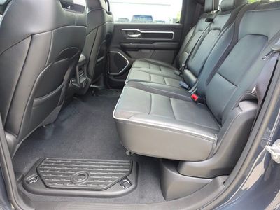 2026 Ram 1500 — photo 8 view