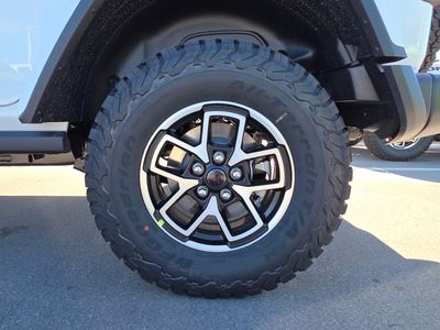 2026 Jeep Wrangler - Photo 6