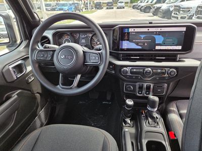 2026 Jeep Wrangler - Photo 10