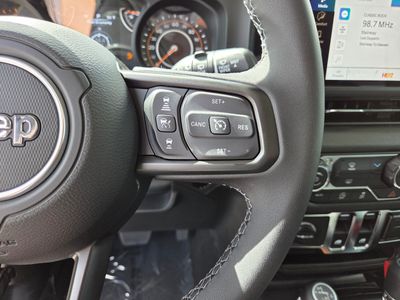 2026 Jeep Wrangler - Photo 19