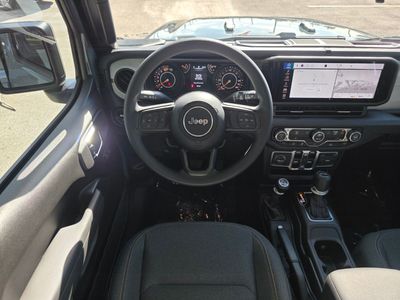 2026 Jeep Wrangler - Photo 10