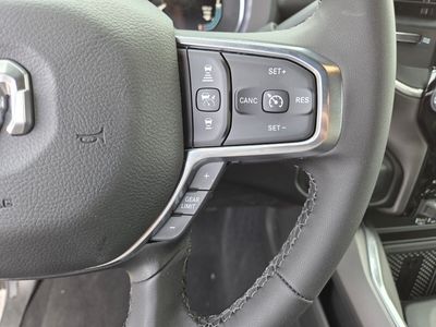 2026 Ram 2500 — photo 18 view