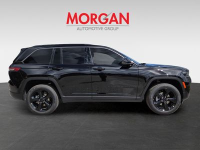 2026 Jeep Grand Cherokee - Photo 3
