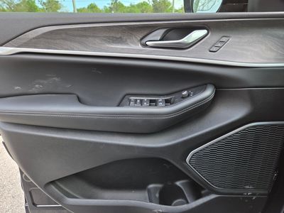 2026 Jeep Grand Cherokee - Photo 15