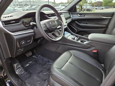 2026 Jeep Grand Cherokee - Photo 14