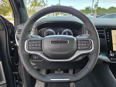 2026 Jeep Grand Wagoneer - Photo 17