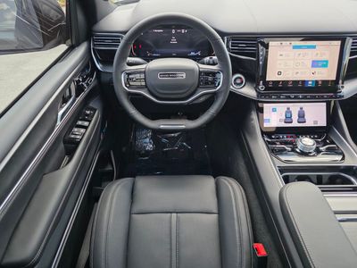 2026 Jeep Grand Wagoneer L - Photo 12