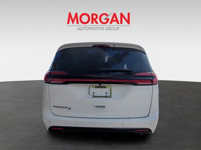 2026 Chrysler Pacifica — detail view