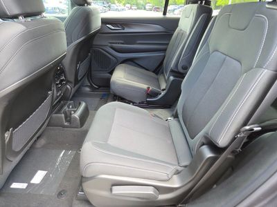 2026 Jeep Grand Cherokee L - Photo 9