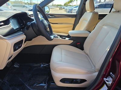 2026 Jeep Grand Cherokee - Photo 12