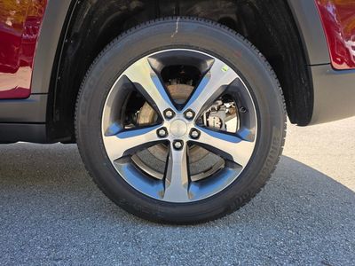 2026 Jeep Grand Cherokee - Photo 6