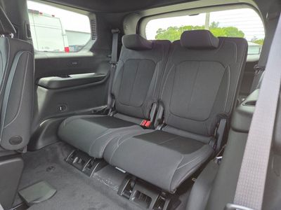 2026 Jeep Grand Cherokee L - Photo 7
