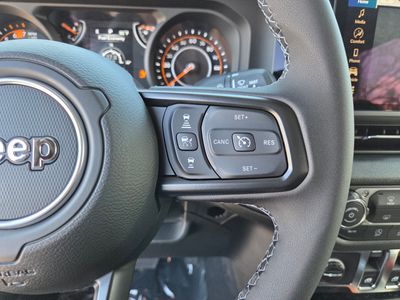 2026 Jeep Wrangler - Photo 19