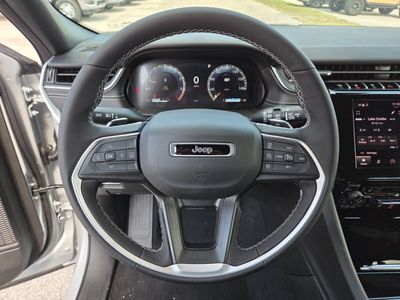 2026 Jeep Grand Cherokee - Photo 17