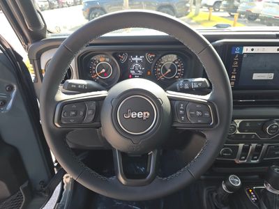 2026 Jeep Wrangler - Photo 17