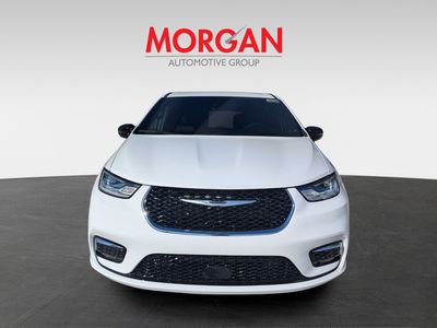 2026 Chrysler Pacifica — side profile view