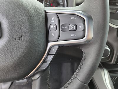 2026 Ram 1500 — photo 18 view
