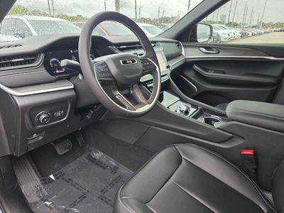 2026 Jeep Grand Cherokee - Photo 13
