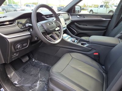 2026 Jeep Grand Cherokee - Photo 14