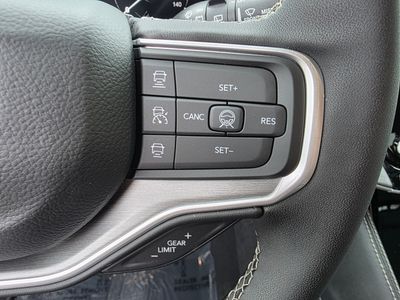 2026 Jeep Grand Wagoneer - Photo 19