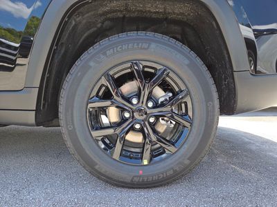 2026 Jeep Grand Cherokee - Photo 6