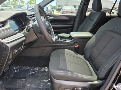 2026 Jeep Grand Cherokee - Photo 13