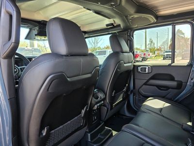 2026 Jeep Wrangler - Photo 9