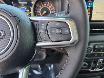2026 Jeep Wrangler - Photo 18