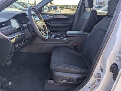 2026 Jeep Grand Cherokee - Photo 13