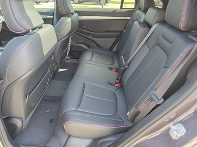 2024 Jeep Wagoneer S - Photo 8