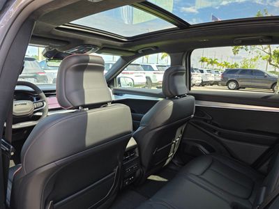 2024 Jeep Wagoneer S - Photo 9