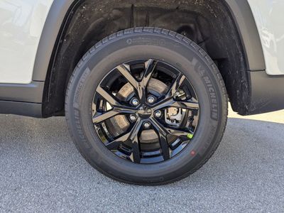 2026 Jeep Grand Cherokee - Photo 6