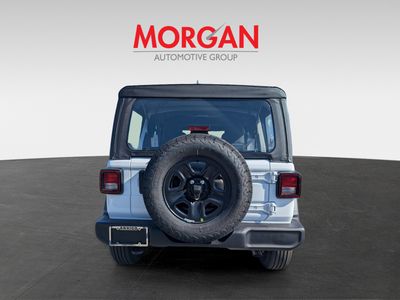 2026 Jeep Wrangler - Photo 5
