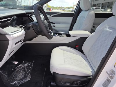 2026 Jeep Cherokee - Photo 13