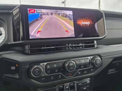 2026 Jeep Wrangler - Photo 20