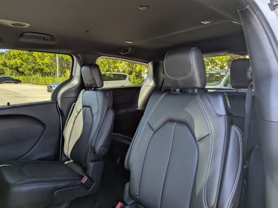 2026 Chrysler Pacifica - Photo 8