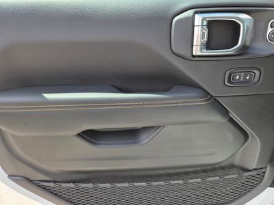 2026 Jeep Wrangler - Photo 14