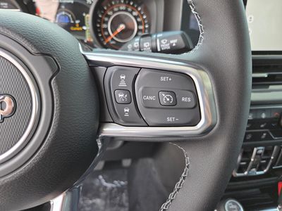 2026 Jeep Wrangler - Photo 18