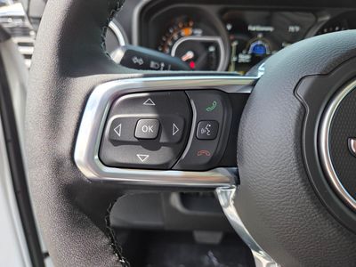 2026 Jeep Wrangler - Photo 17