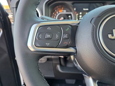 2026 Jeep Wrangler - Photo 17